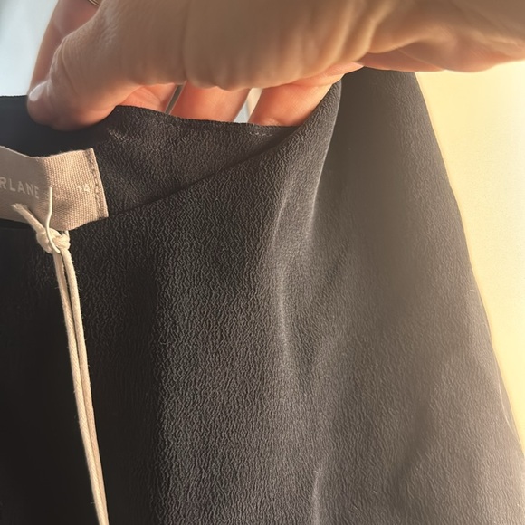 NWT Everlane The Clean Silk Cami Tank Top Women Black Blouse size 14 - Picture 4 of 7